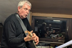 PXL_20260328_203327679